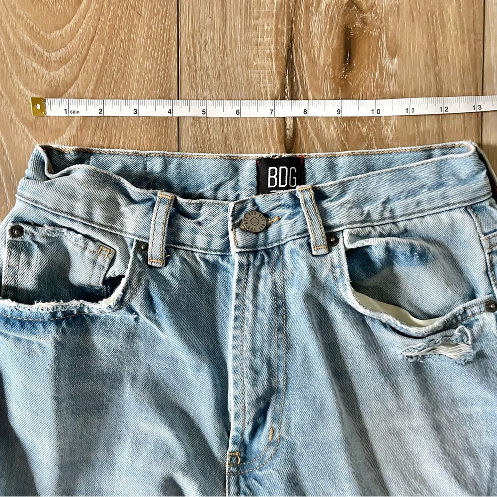 Urban Outfitters ๐บ BDG Baggy Skater Wide Leg Distressed Jeans - Picture 14 of 16